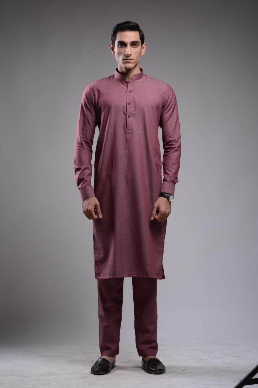 Men’s Kurta Pajama Stitching – Traditional Charm, Modern Fit